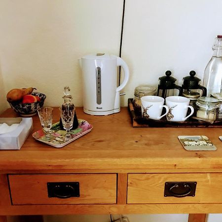 Bed and Breakfast Upper Wood End Farm Marston Moreteyne Exterior foto