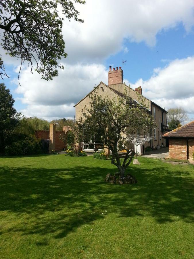 Bed and Breakfast Upper Wood End Farm Marston Moreteyne Exterior foto