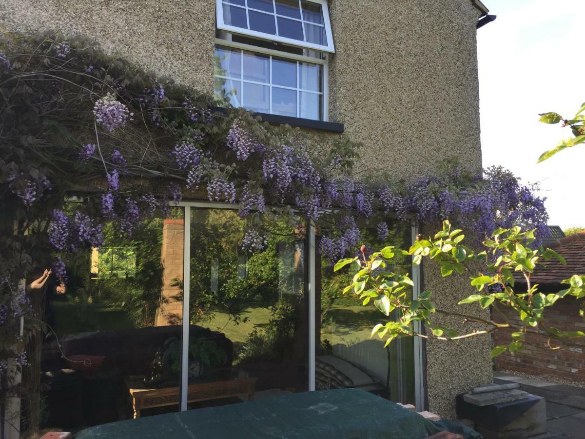 Bed and Breakfast Upper Wood End Farm Marston Moreteyne Exterior foto